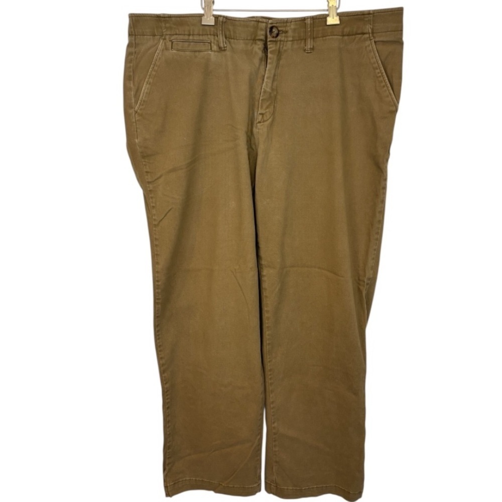 Cabela's Men's Classic Fit Khaki Chino Pants